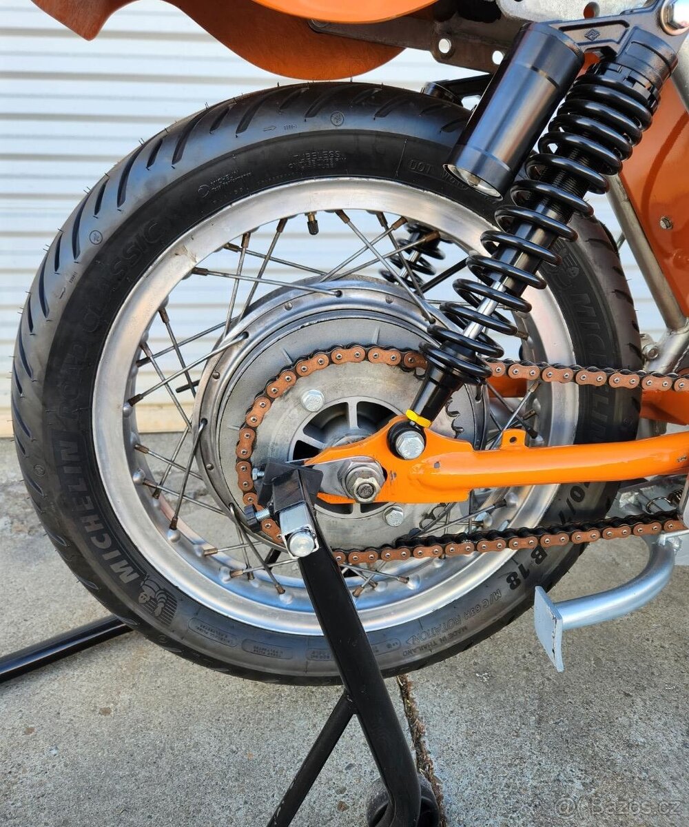 kola Laverda SF 750 - 2