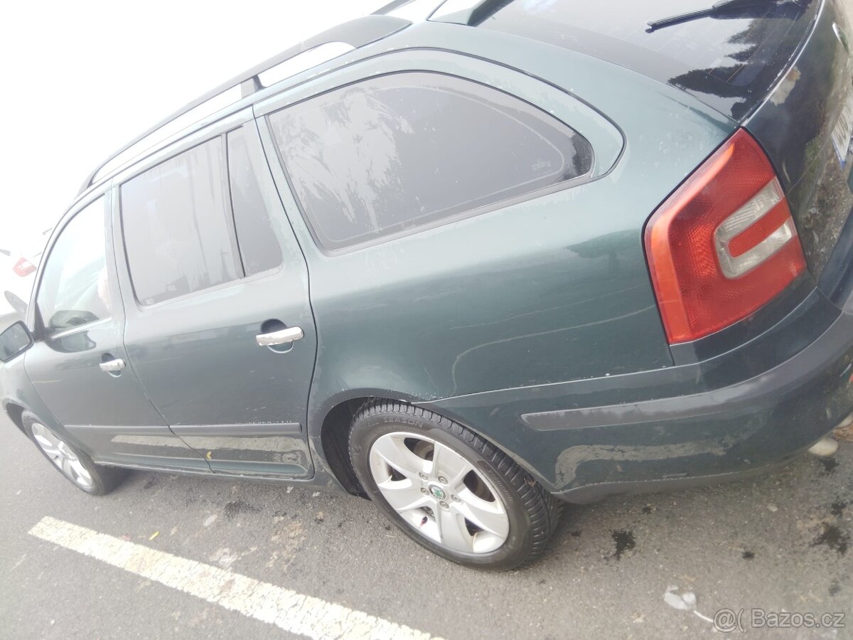 Škoda Octavia - 2