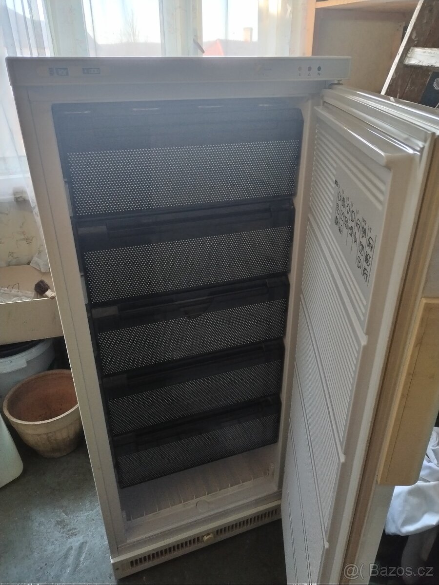 Mrazák šuplíkový - 2