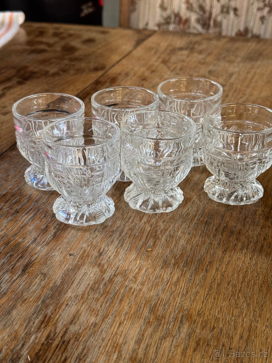 Broušené štamprle - 2