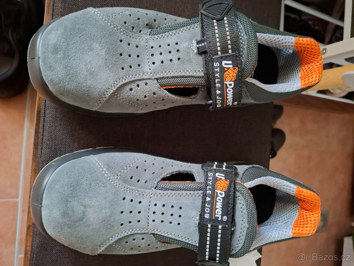 pracovní obuv vel. 40(6,5)-nová - 2