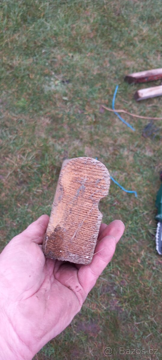 Dřevene madlo k zabradli - 2