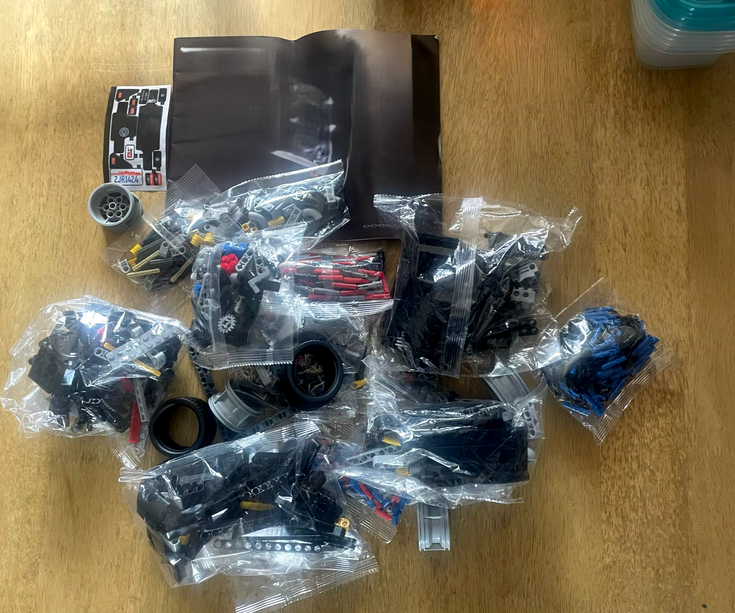 TECHNIC STAVEBNICE 42111 Dom's Dodge Charger (NÁHRADA) - 2