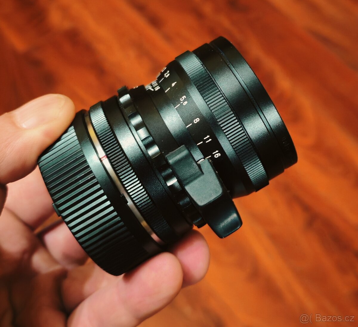 Voigtlander M 35/1.7 Ultron - 2