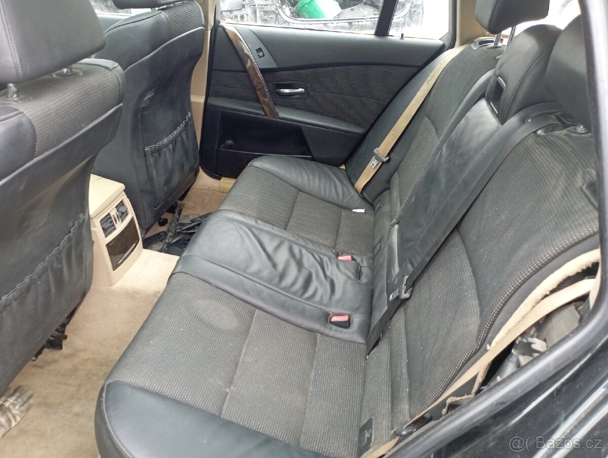 BMW e61 vyhřívané sport sedačky v polokůži+ tapce - 2
