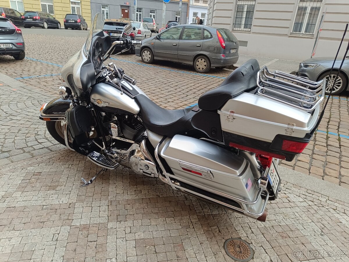 Harley Davidson Elektra glide - 2