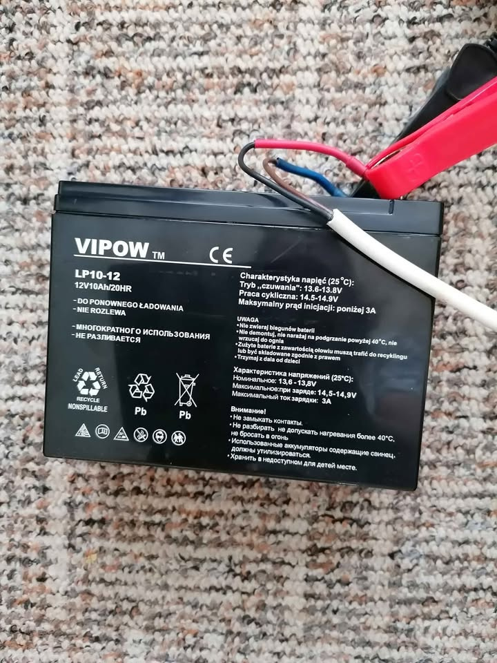 Solární panel a autolednička - 2