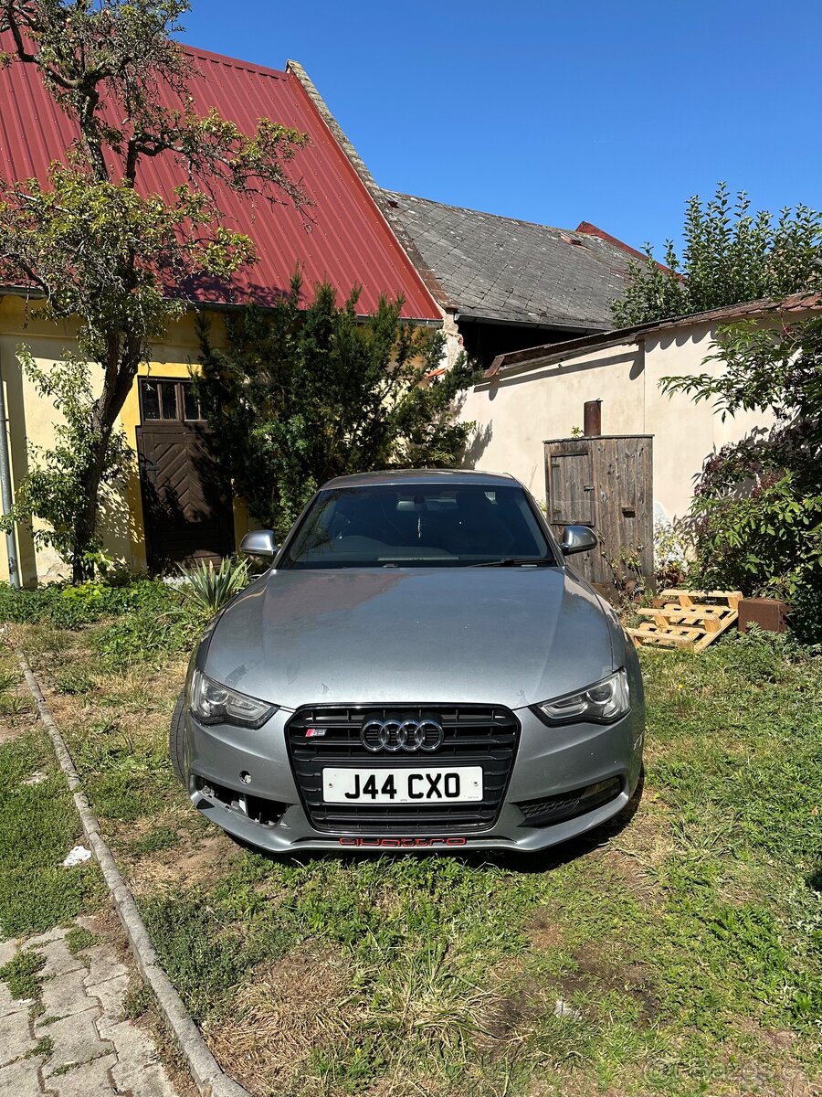 Audi s5 - 2