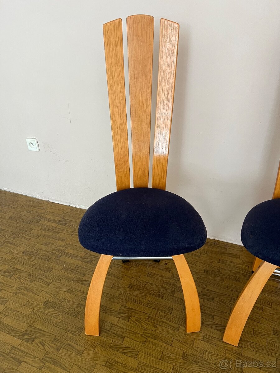 Židle čalouněné - 2