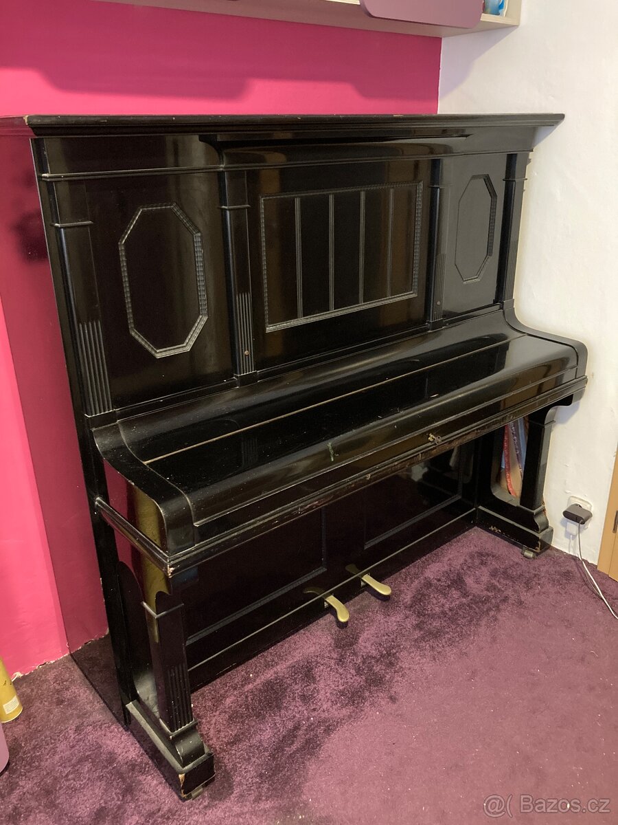 Piano August Förster - 2