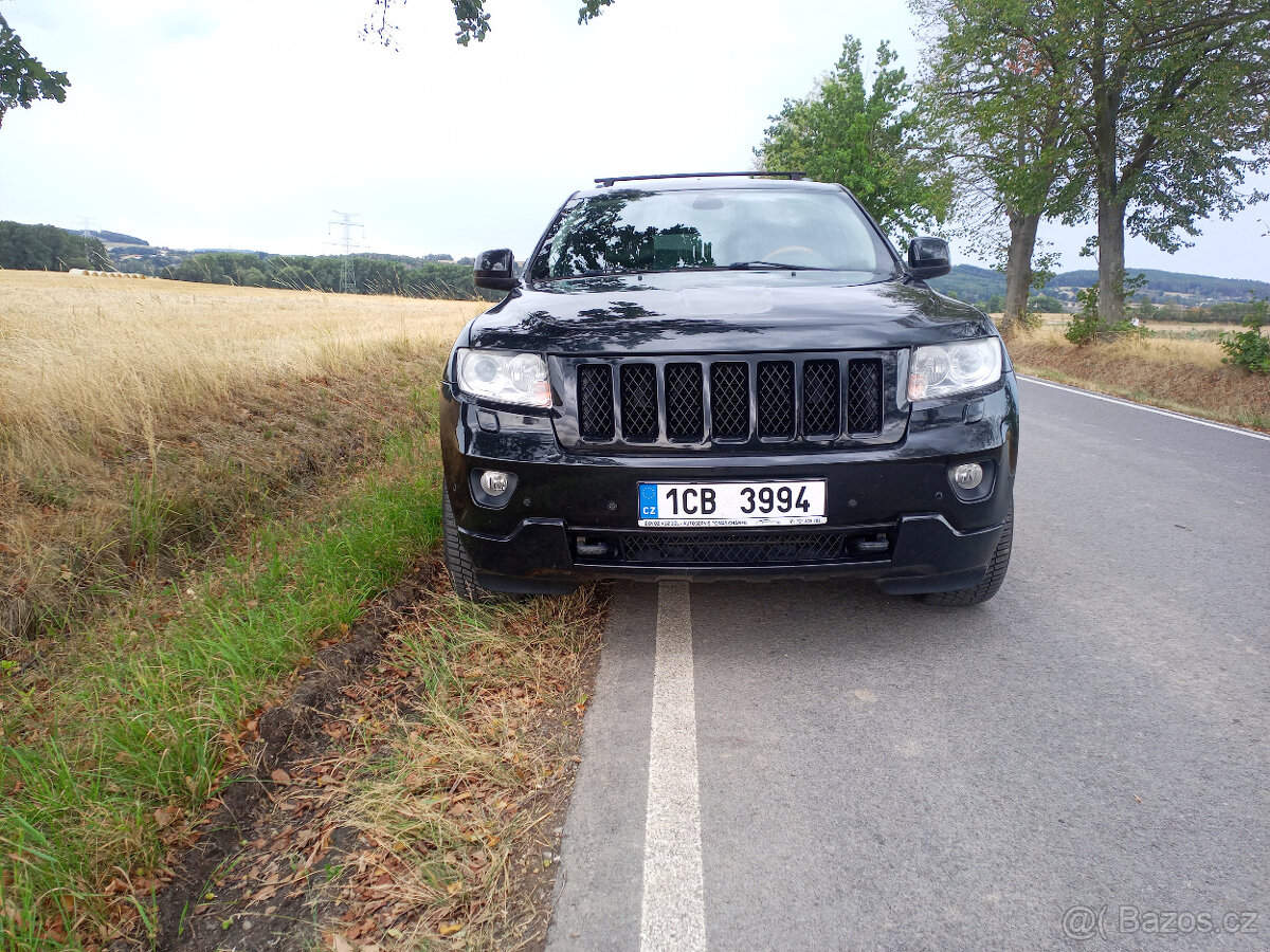 Jeep Grand Cherokee 3.6 2011 Overland - 2