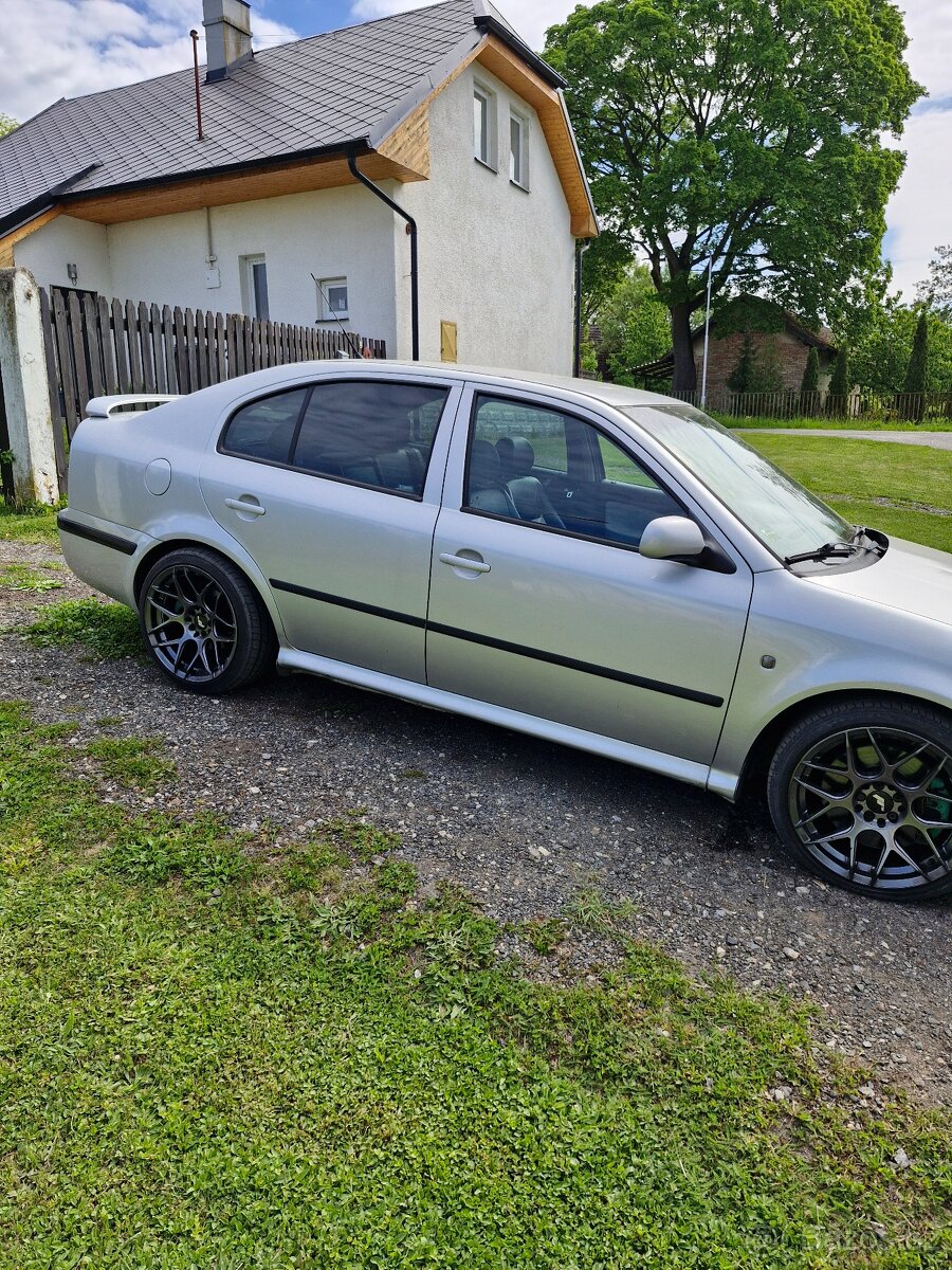 Octavia RS 1.8 T 154Kw - 2