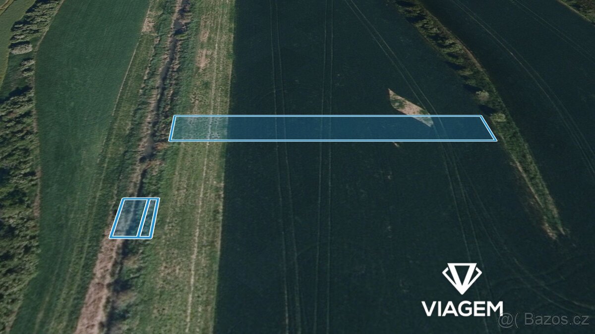 Pole 964 m², Podíl 50 % o výměře 482 m² - 2