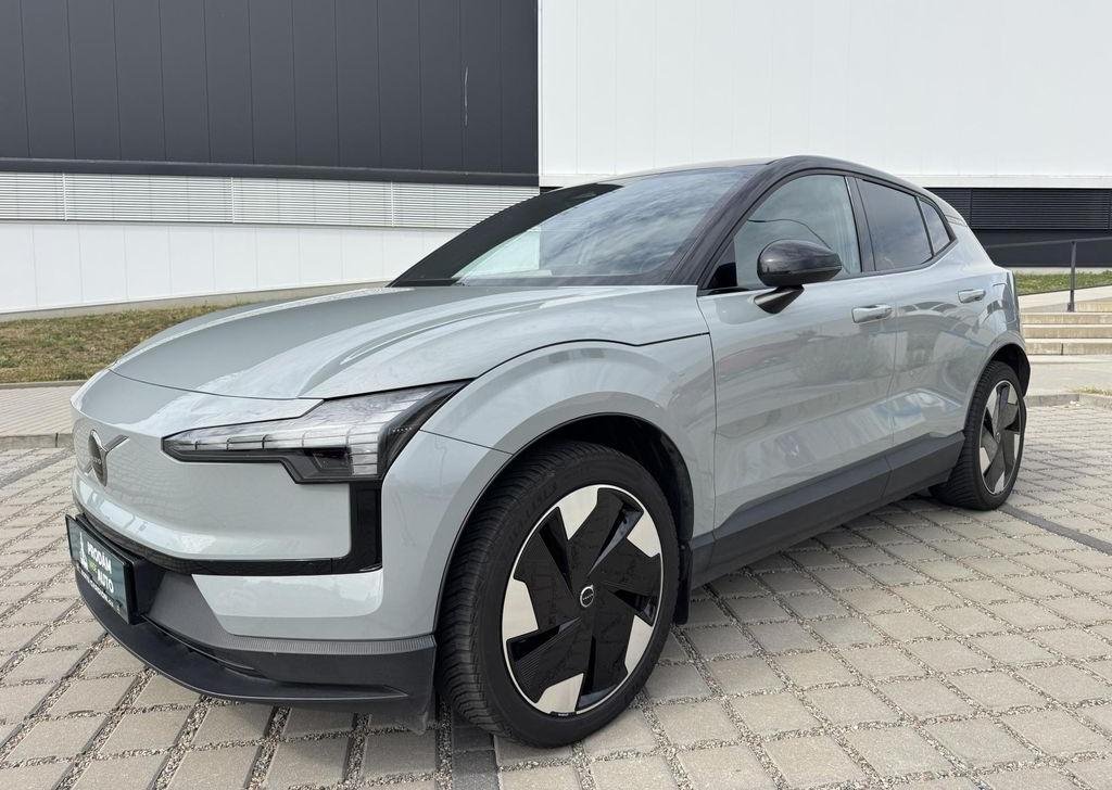 Volvo EX30, výbava PLUS 315kW bat 69kW - 2