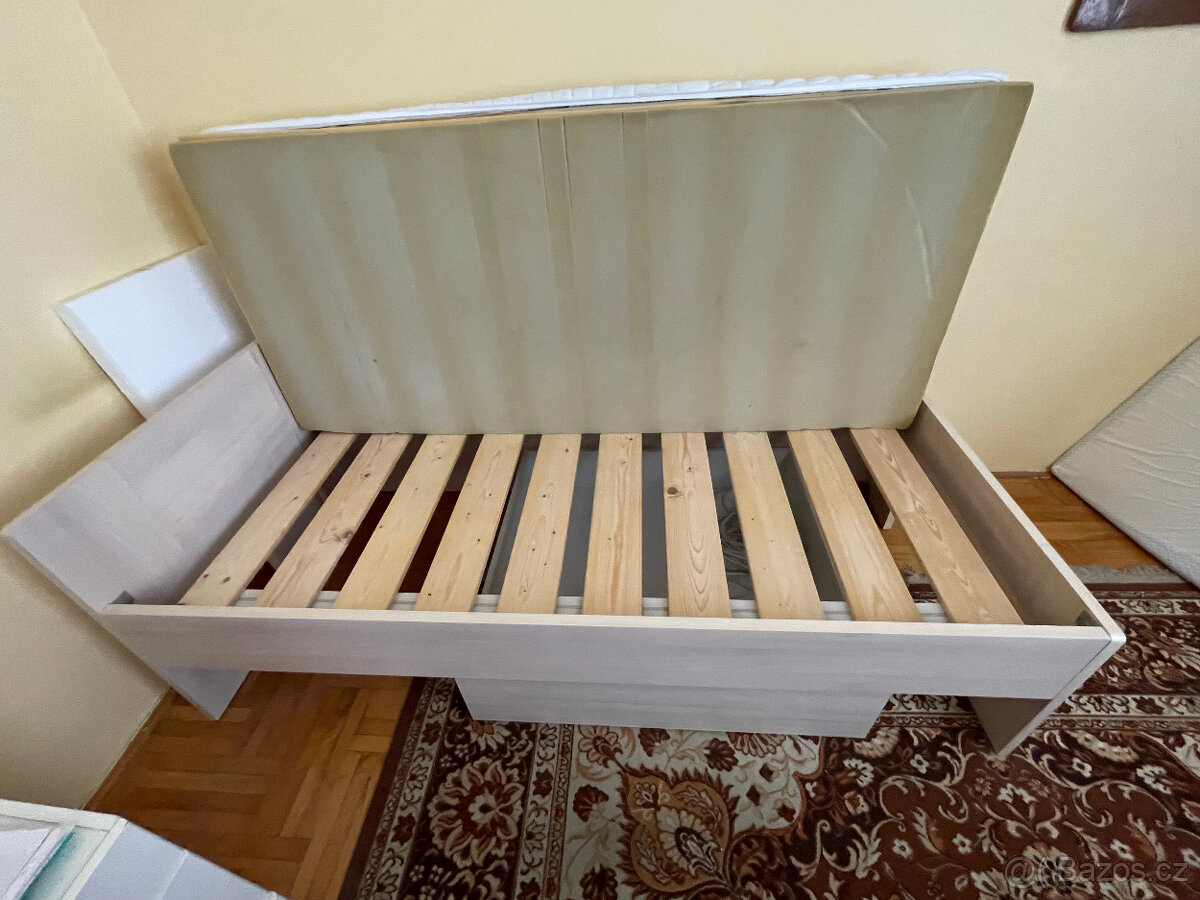 Postel 90x200 s roštem a úložným šuplíkem - 2