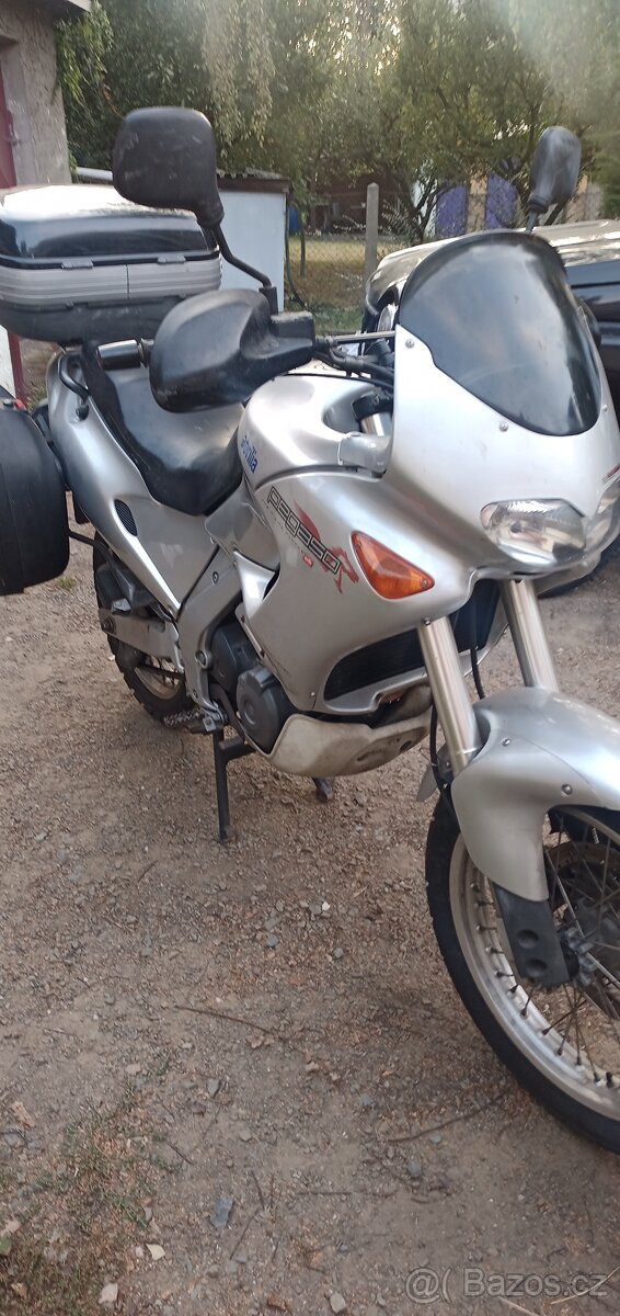 Aprilia pegaso 650