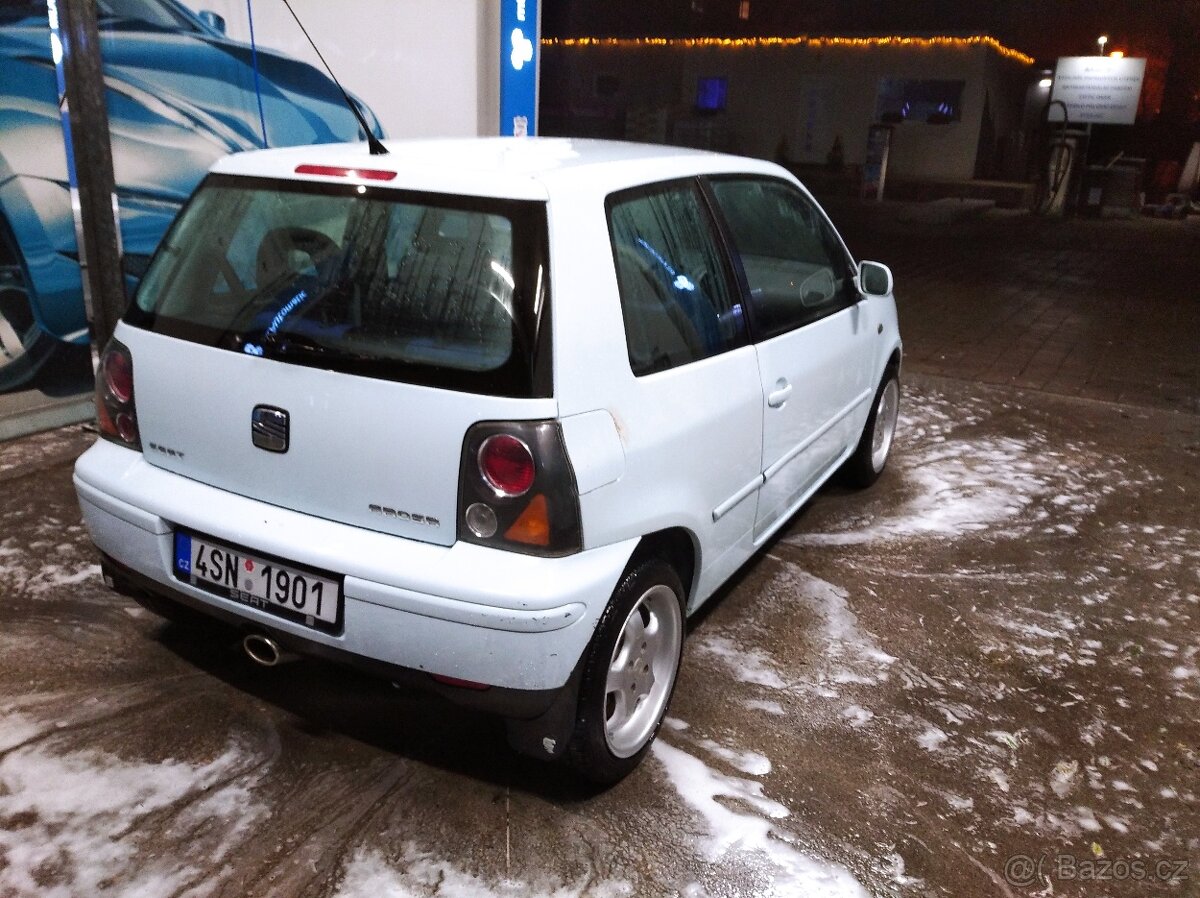 SEAT Arosa sport 1.4i 74kW, 180000 km