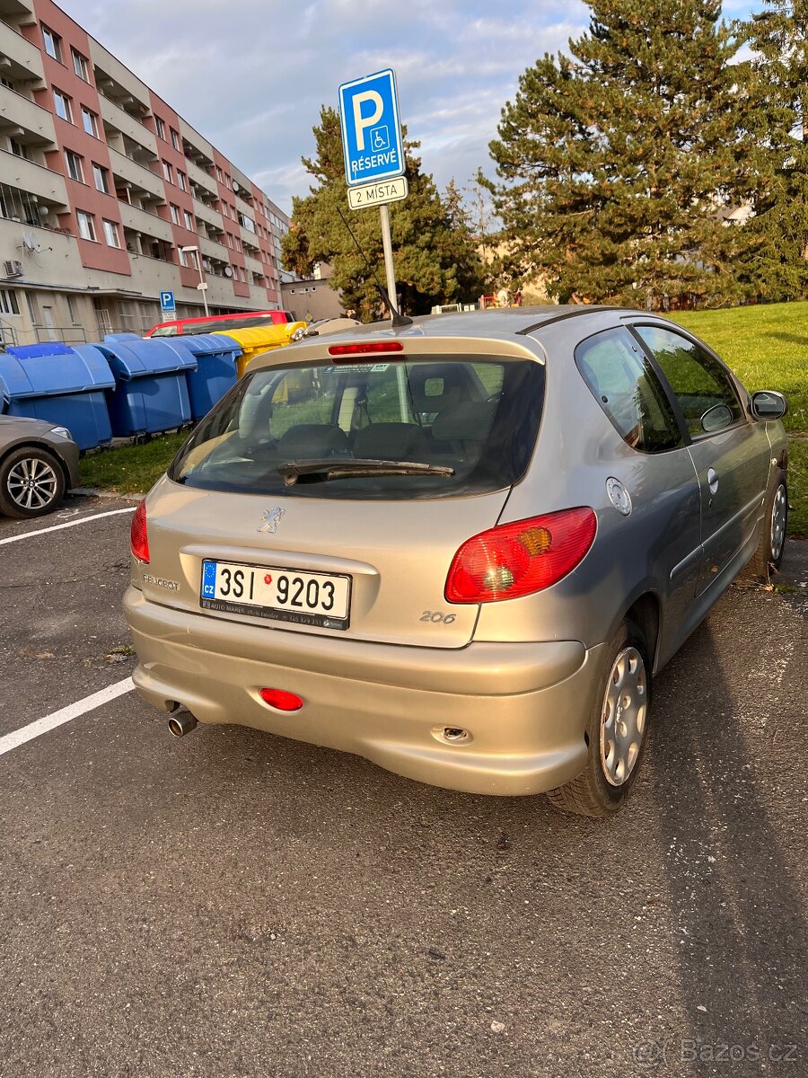 Peugeot 206 - 2