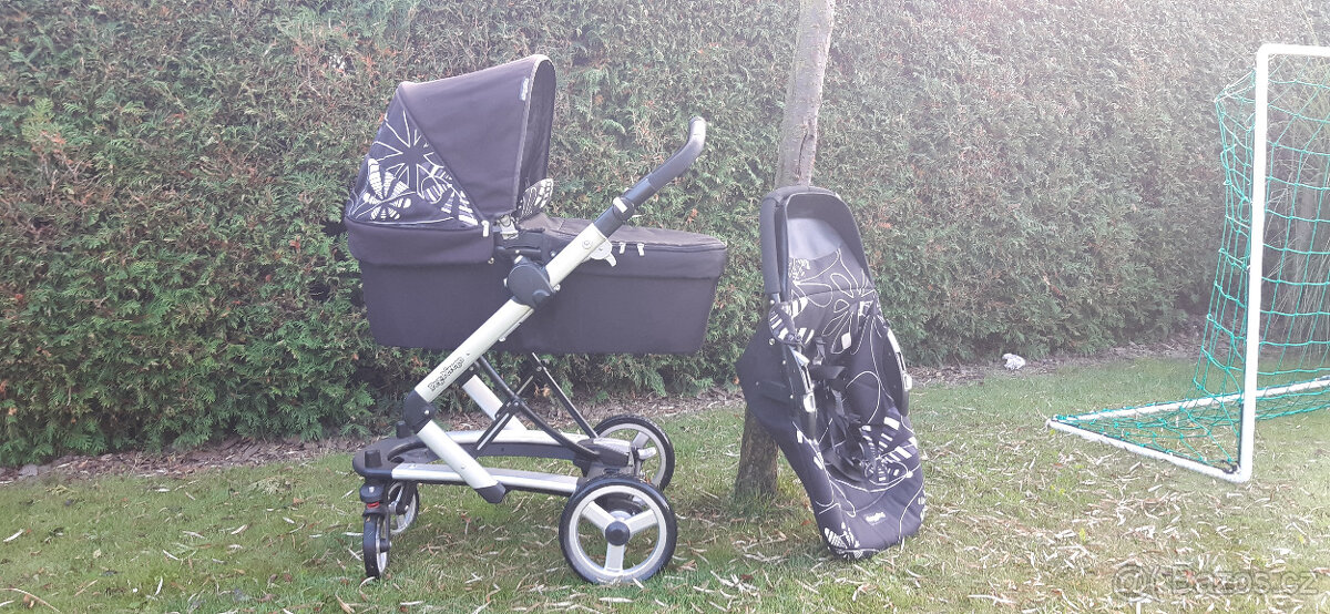 Zachovalý dětský kočárek, - 2