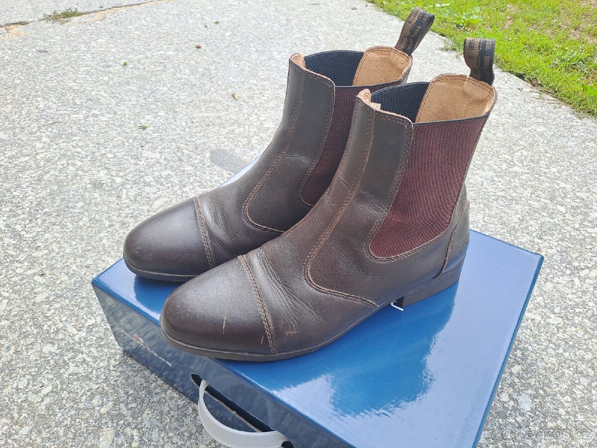 Prodám perka kožené, 41, hnědé - 2