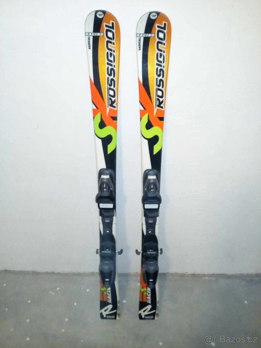 Prodáme dětské carvingové lyže a lyžáky. - 2