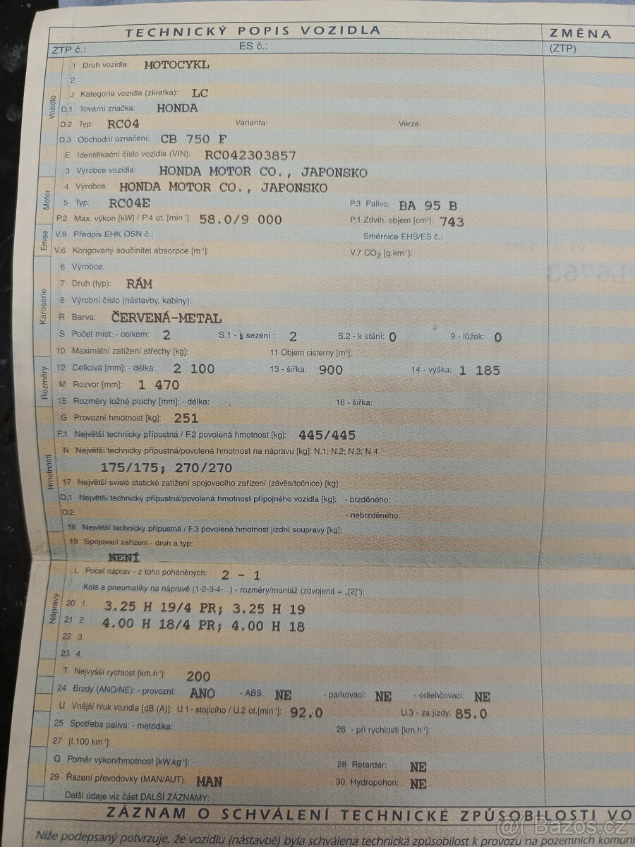 Honda RC04 cb750f - 2