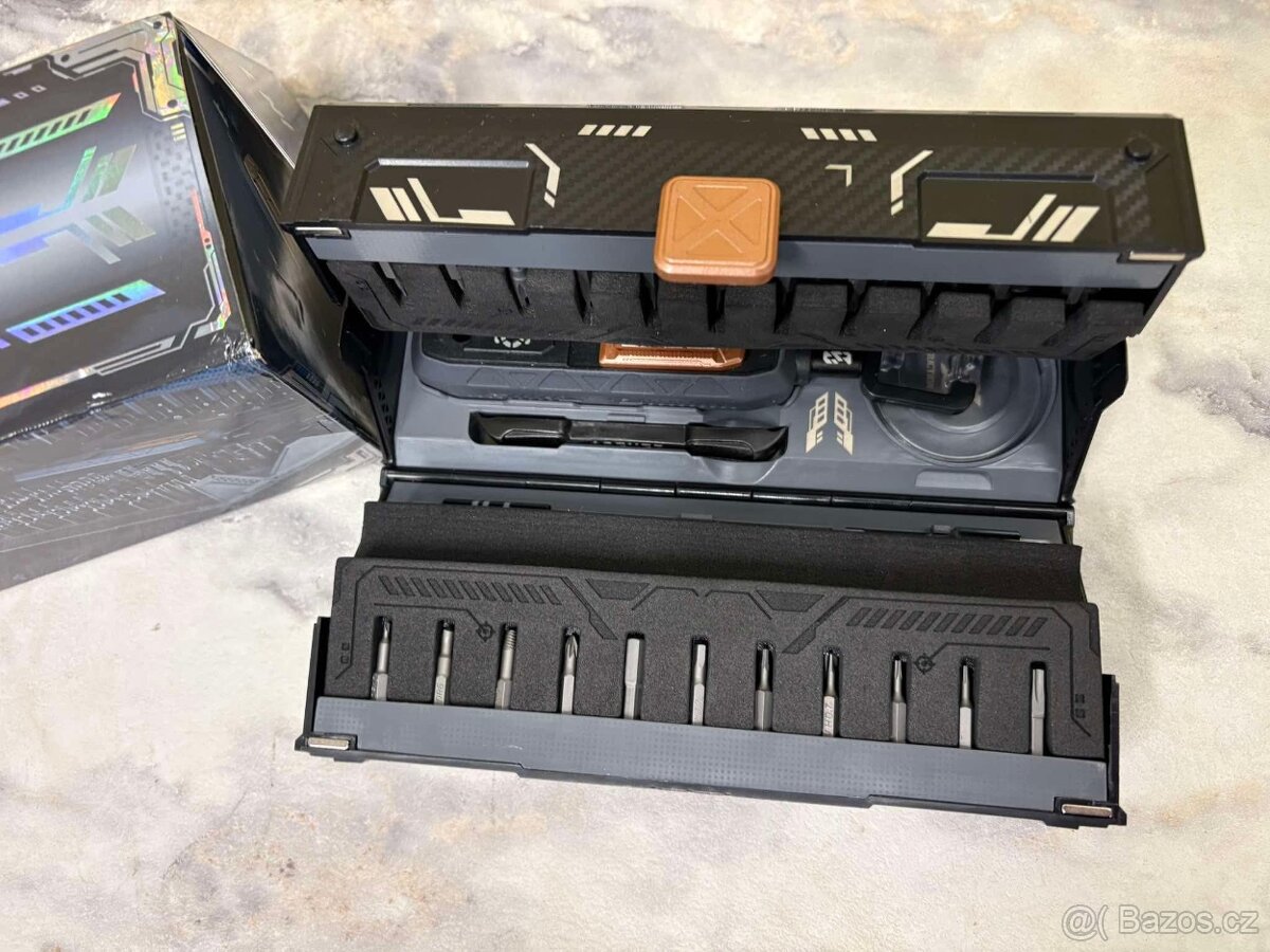 Multifunkční sada bitů a nářadí v kufříku - 2