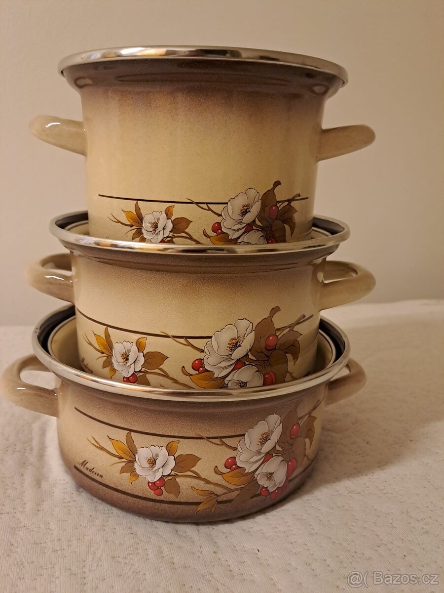 6 dílna sada smaltovaných hrnců -Madeira - 2