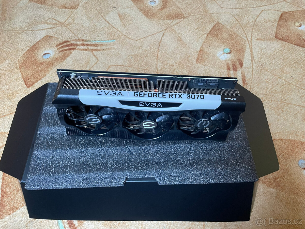 EVGA RTX 3070 8 GB GDDR6 - 2