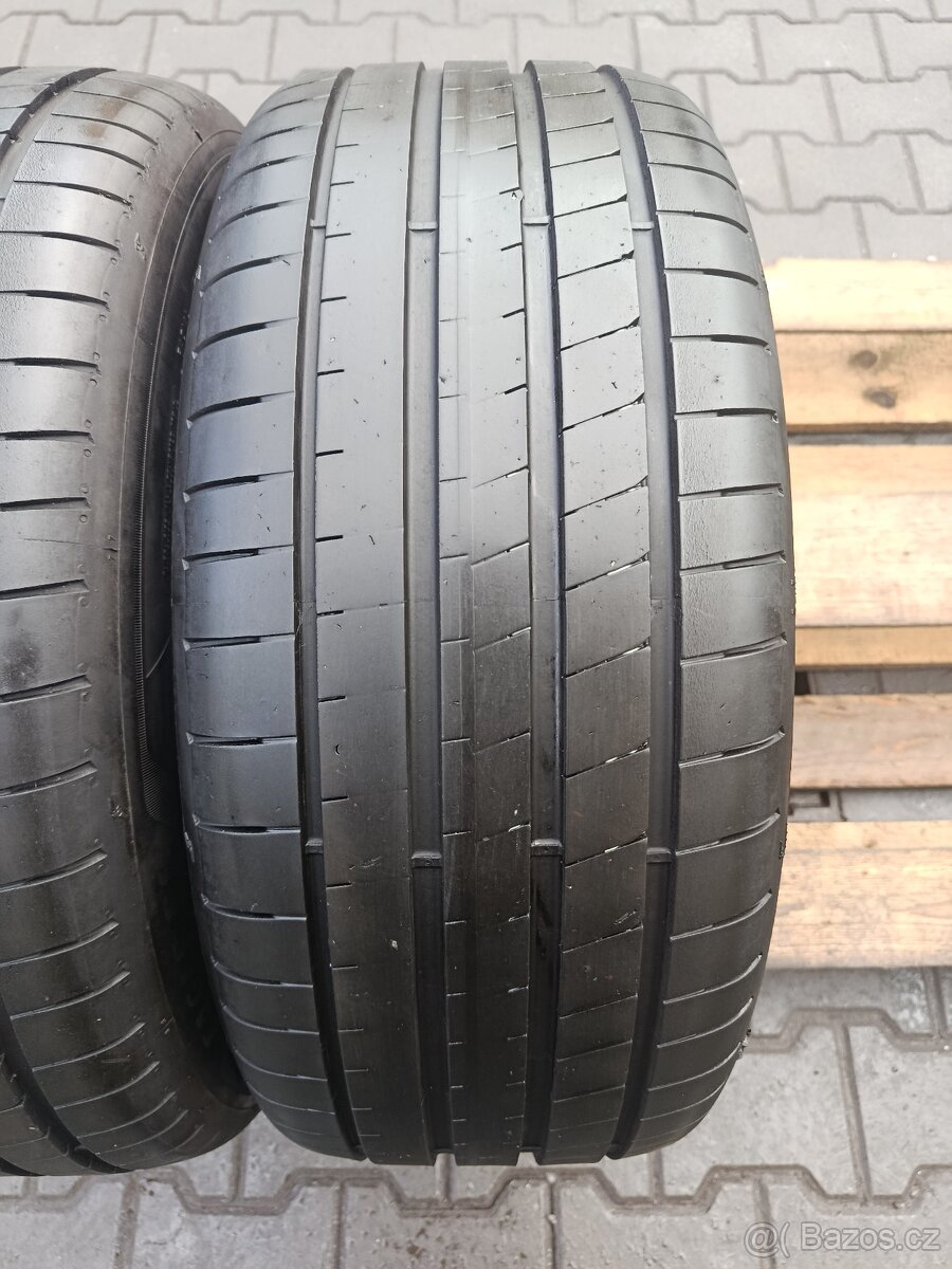 225/45/17 letní pneu goodyear - 2