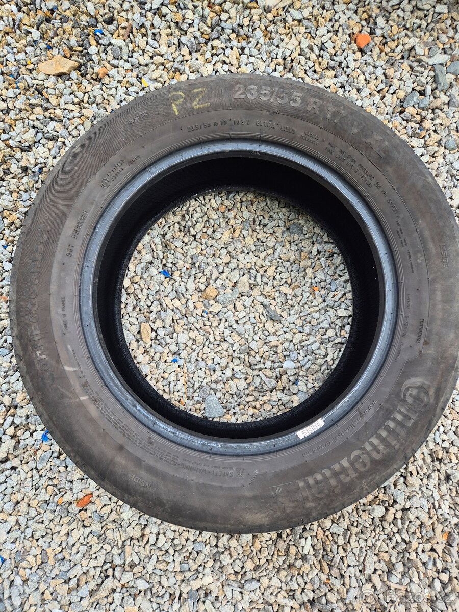 Letní pneu Continental 235/55 R17 - 2