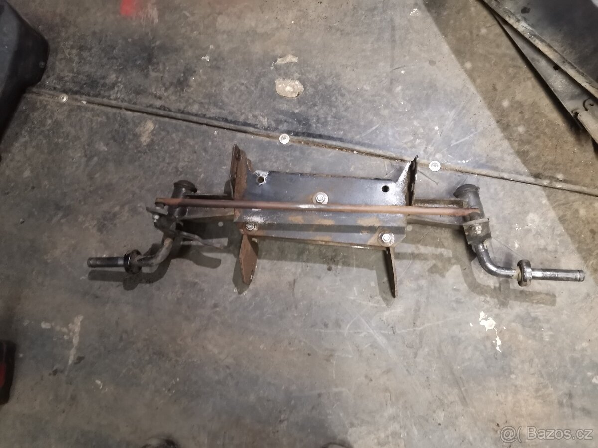 Zahradní traktůrek přední náprava - 2