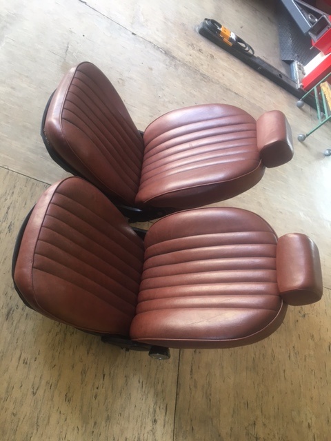 Alfa Romeo - sedačky - 2