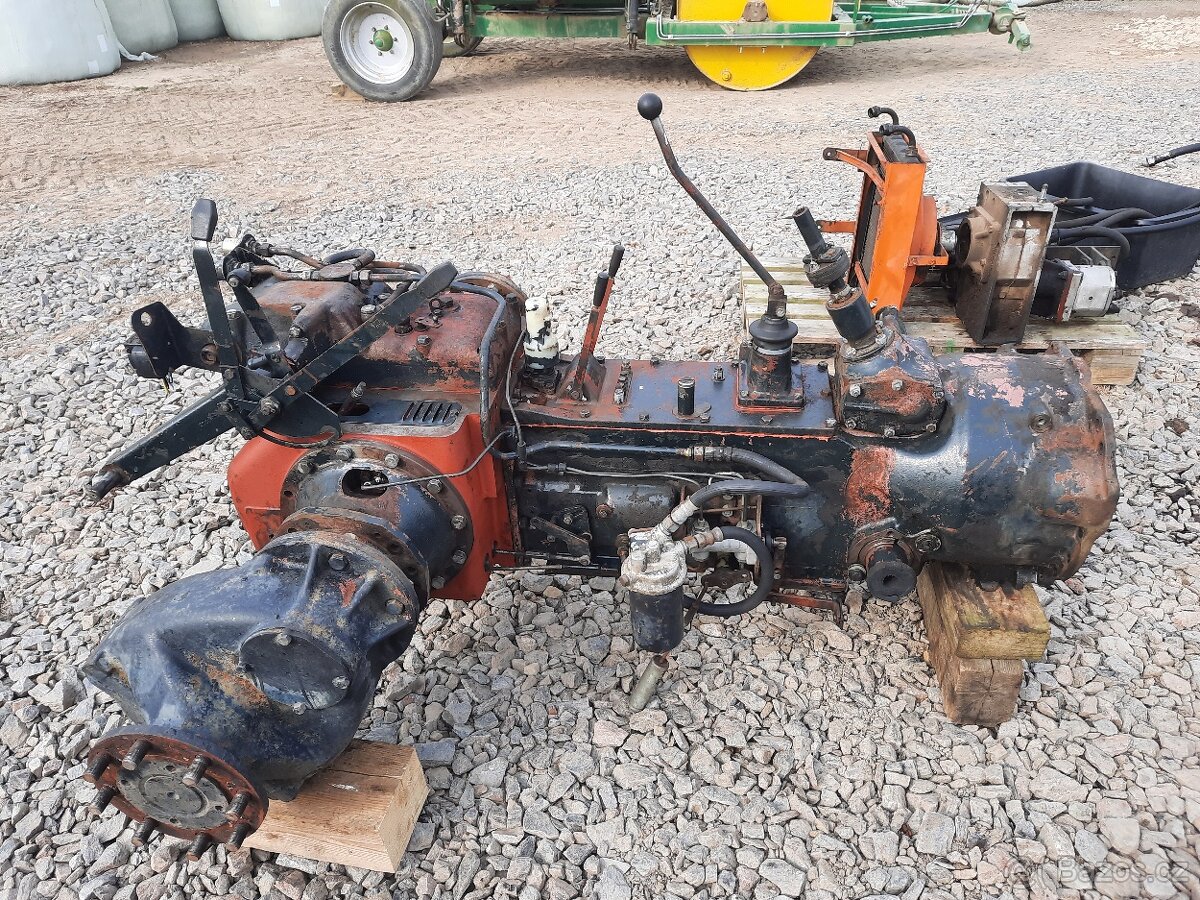 Zadek Zetor 7211 - 2