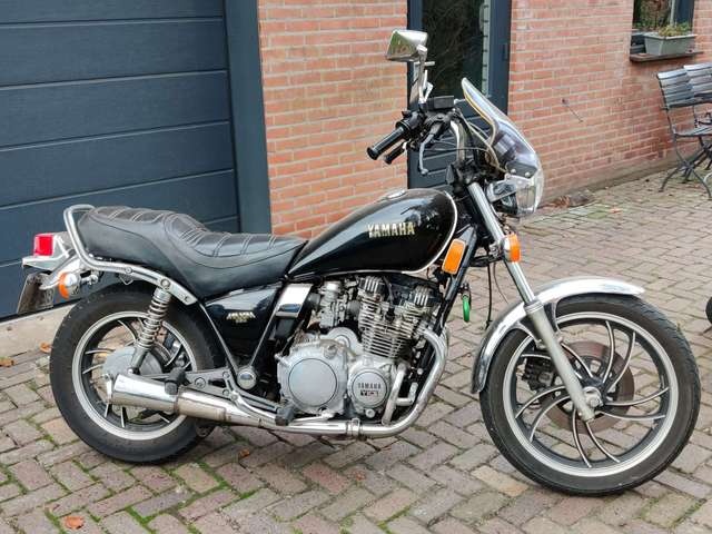 Yamaha xj 650 maxim - 2