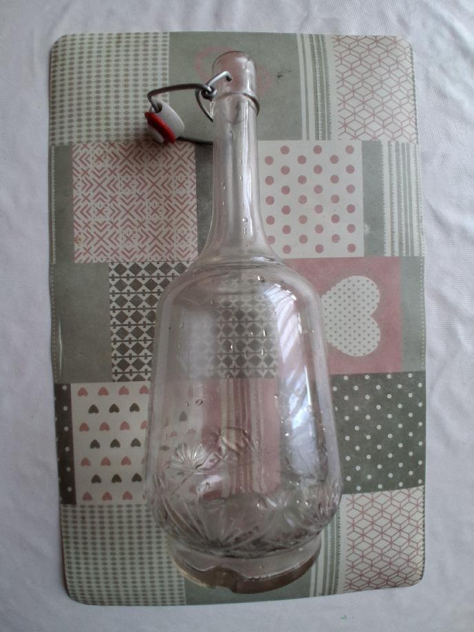 STARÁ LÁHEV S KERAMICKOU ZÁTKOU - 2