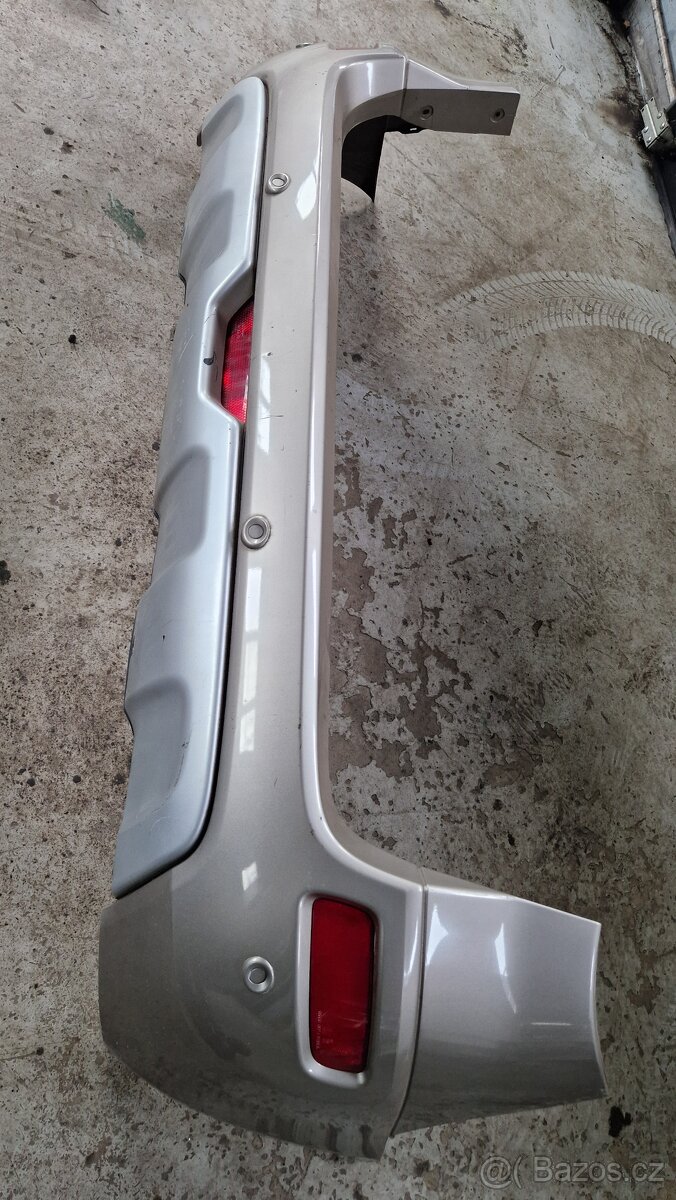 Zadní nárazník Renault Koleos 2008- bez poškození - 2