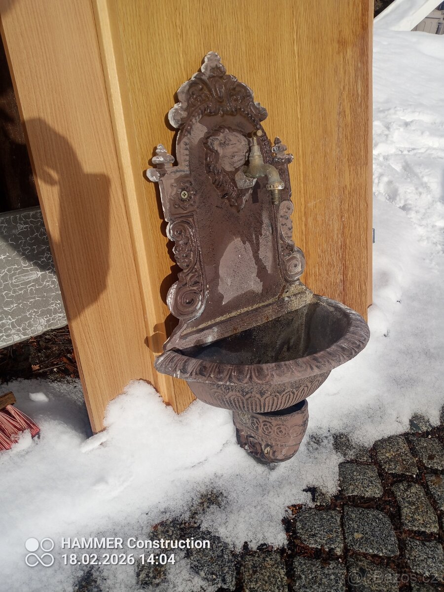 Litinová výlevka - 2