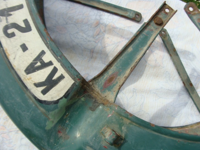 Přední blatník JAWA - 2