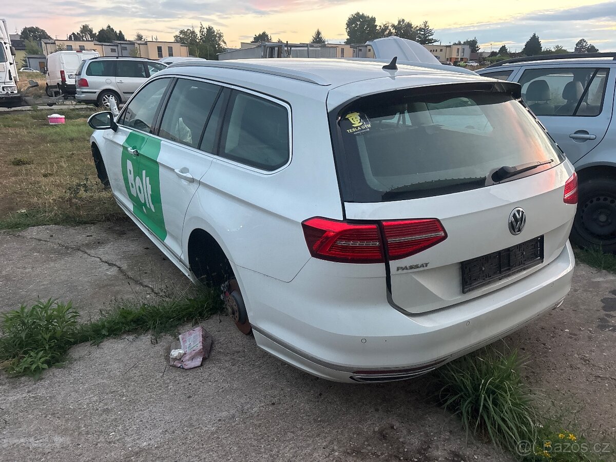 VW Passat kombi b8 dily - 2