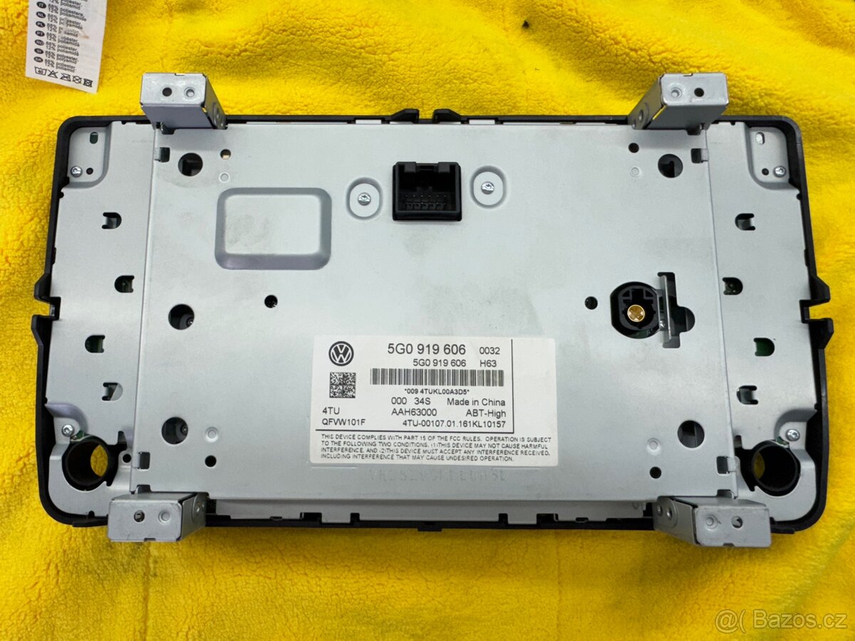 Displej 8" pro VW Golf/Passat atd. - 5G0919606 - 2