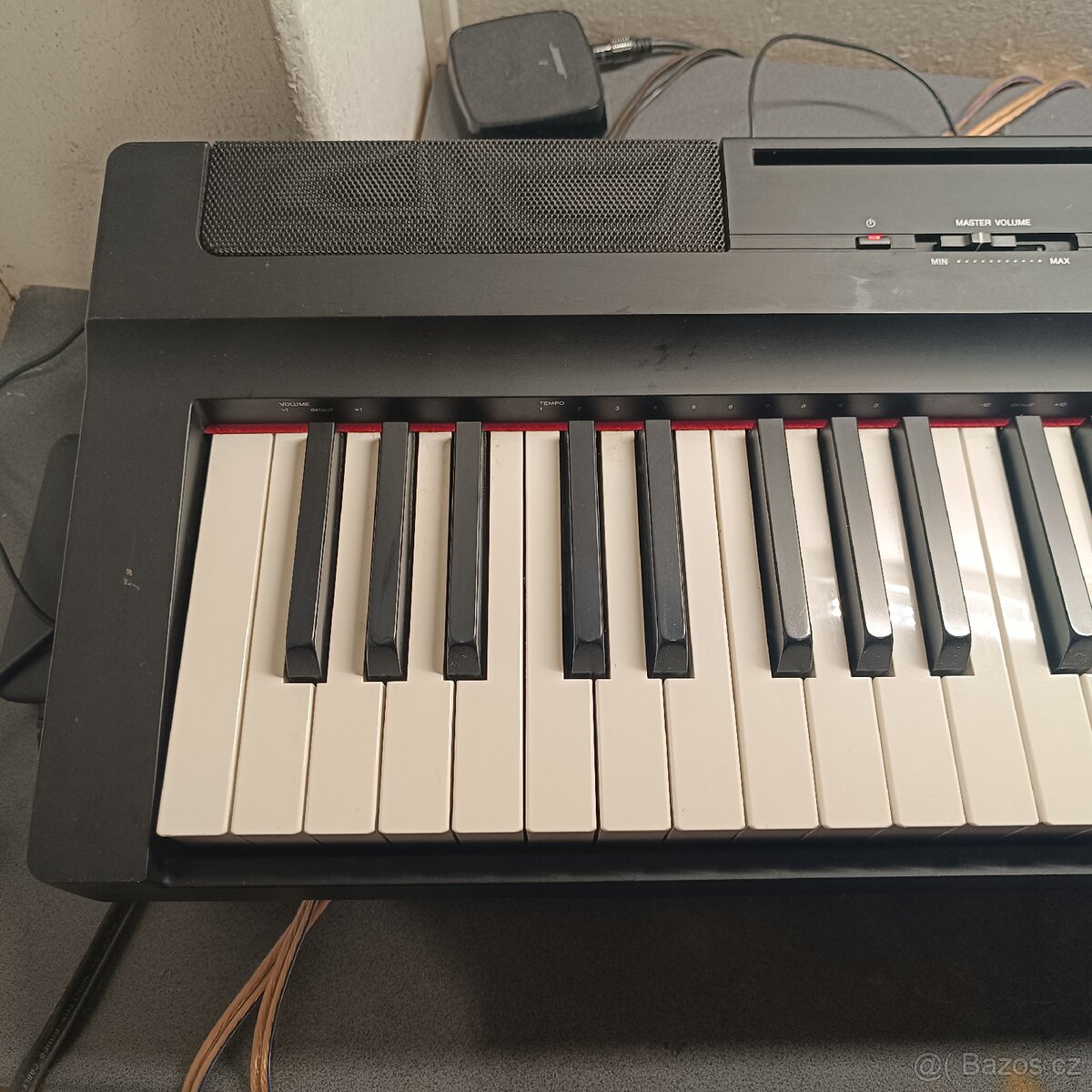 YAMAHA DIGITAL PIANO P-121 - 2