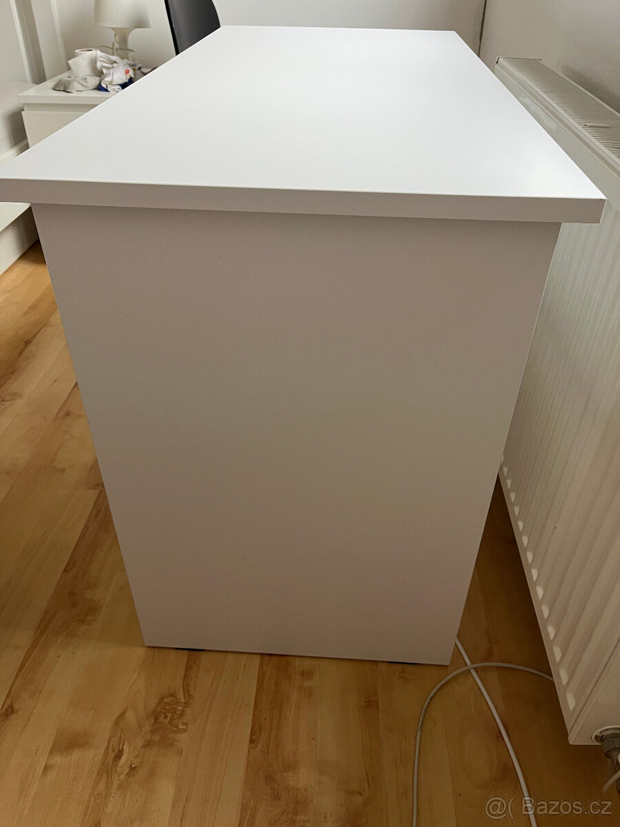 Psací stůl IKEA - 2