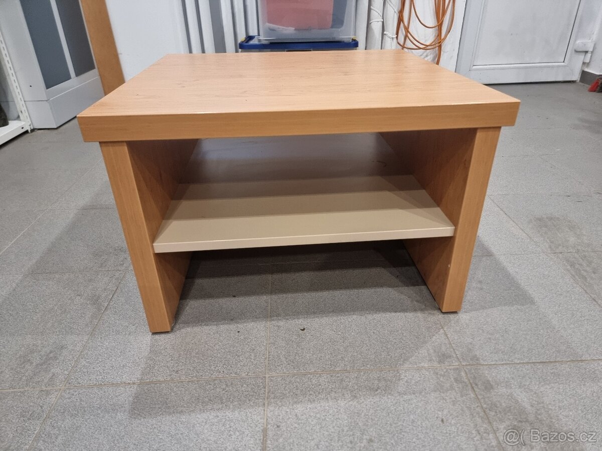Konferenční stolek - 2