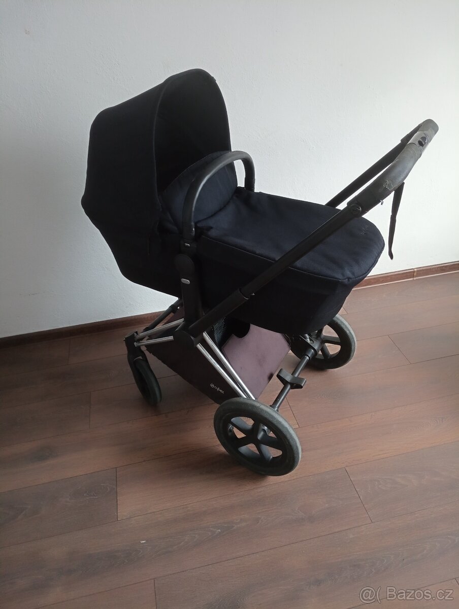 Cybex Priam Black 3v1 + polohovací autosedačka Cybex - 2