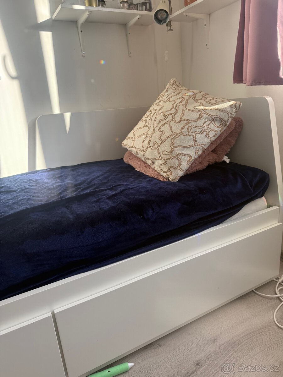 Rozkládací gauč - 2