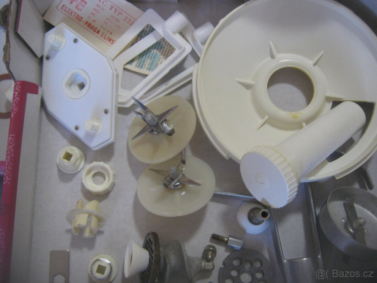 Prodám náhradní díly na mixéry ETA. - 2