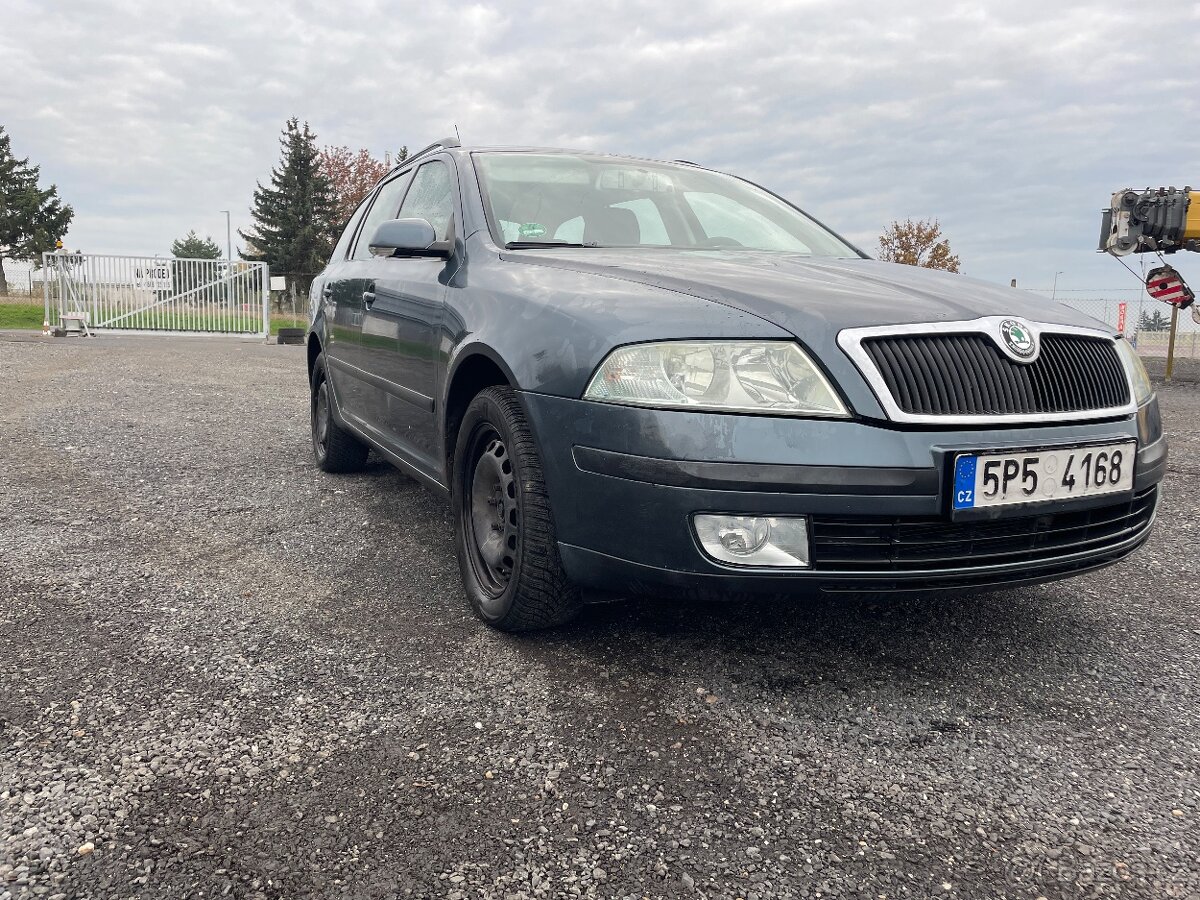 Škoda Octavia 1.6FSI combi - 2
