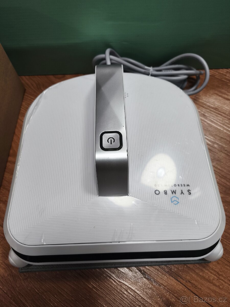 Robot na čištění oken Symbo Weebot W130 - 2