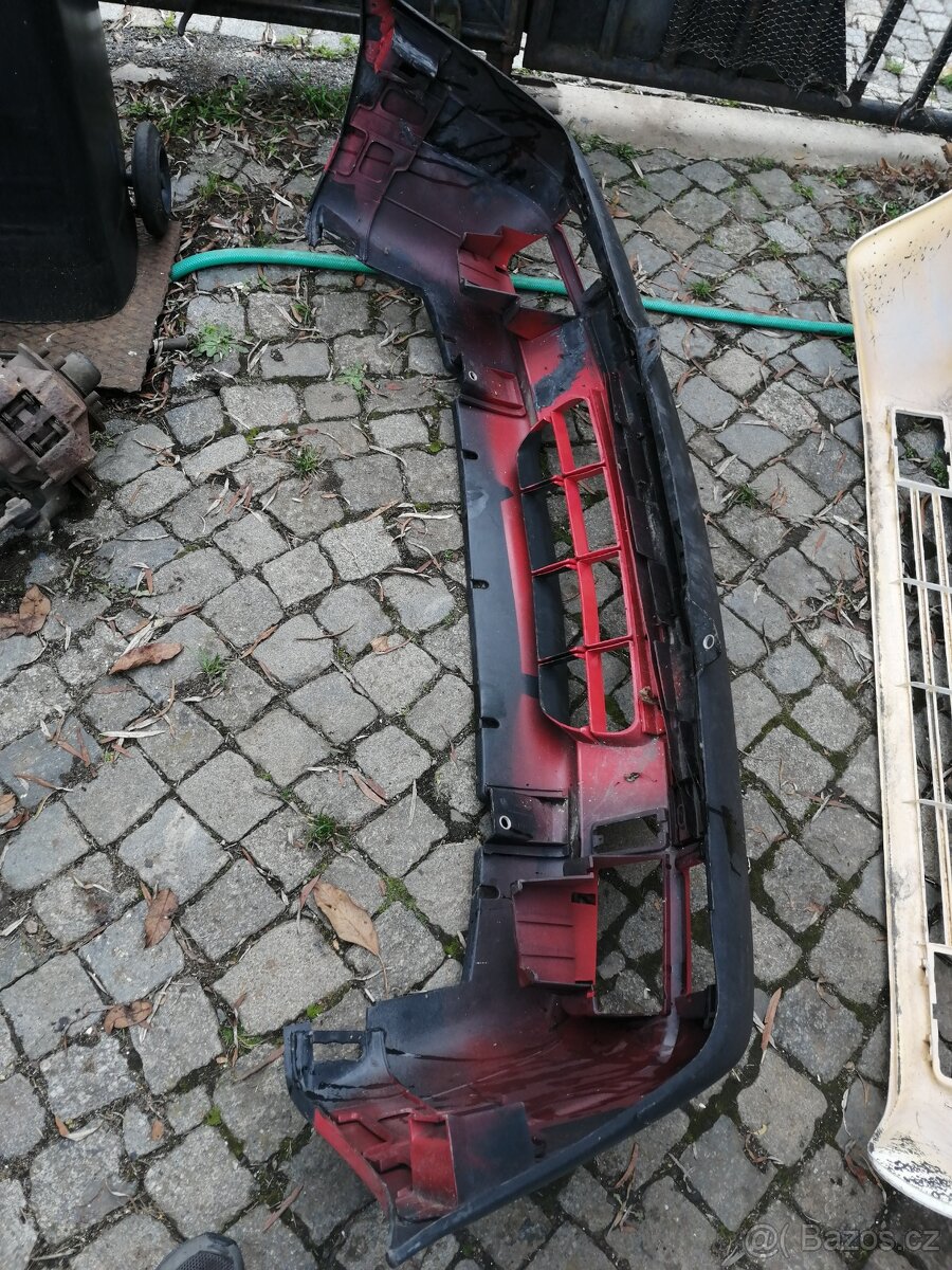 Lancia Delta II HF Turbo předni nárazník - 2